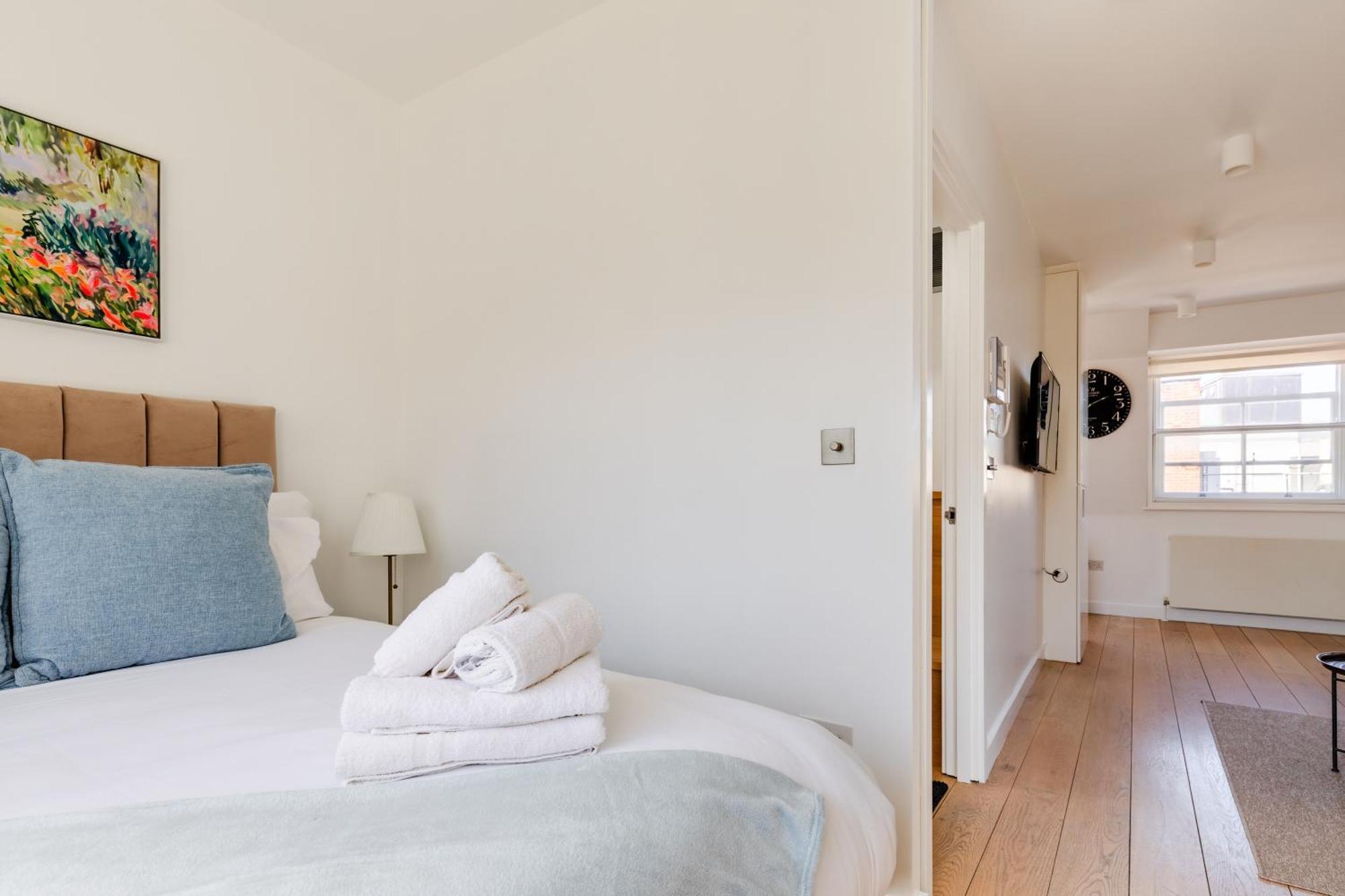 Stayinn Soho Apartments Лондон Екстер'єр фото