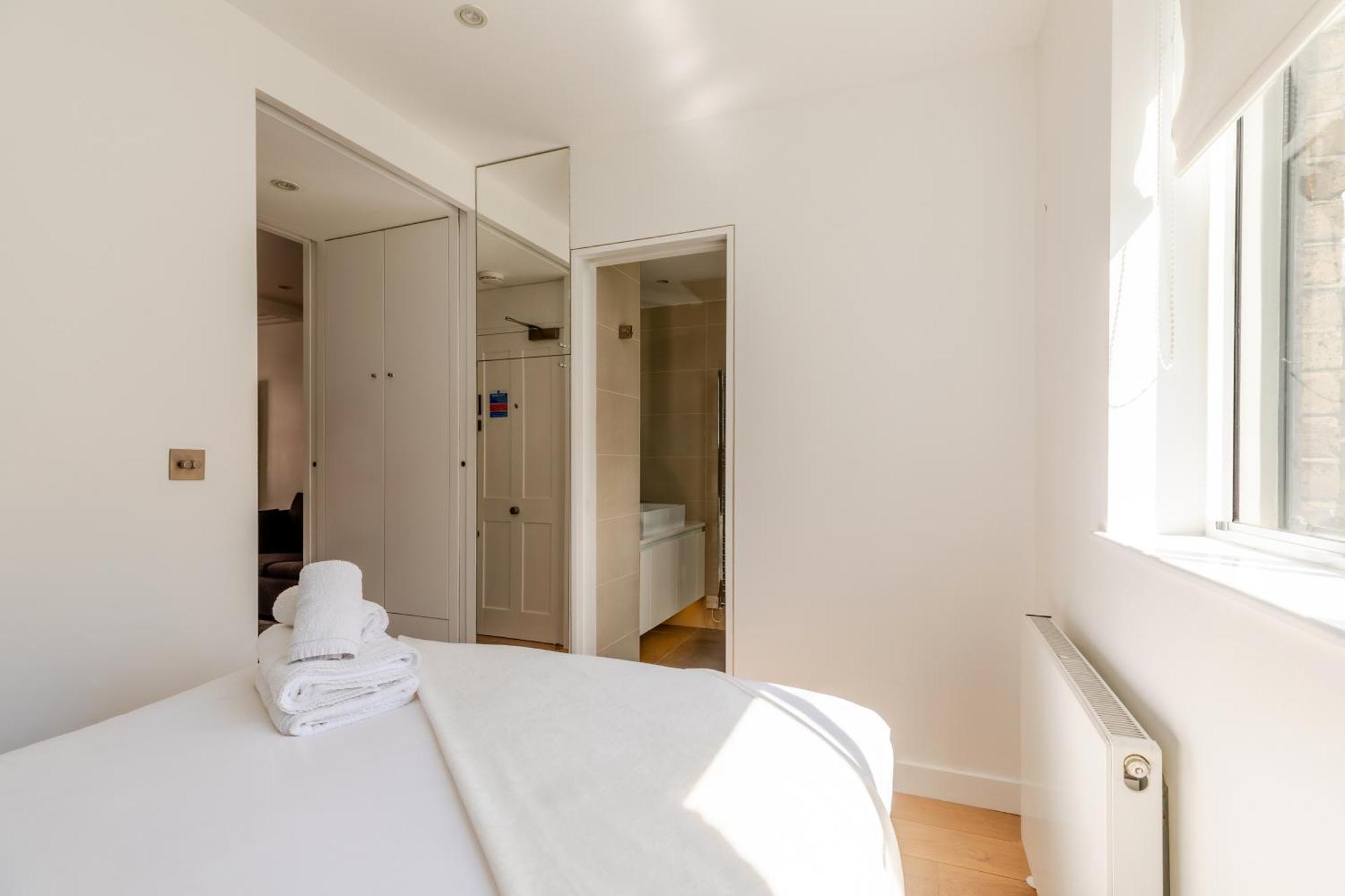 Stayinn Soho Apartments Лондон Екстер'єр фото